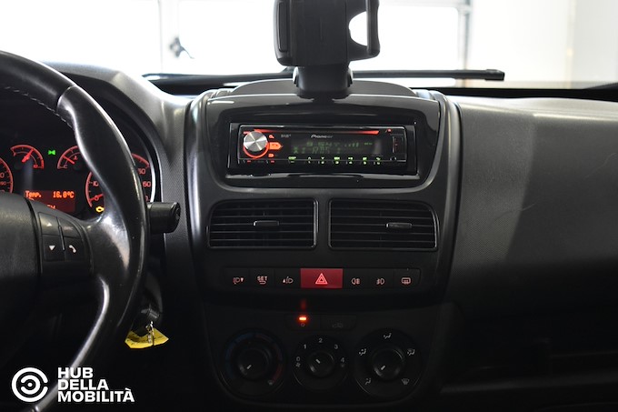 FIAT Doblò 1.4 T-Jet 16V Natural Power Dynamic